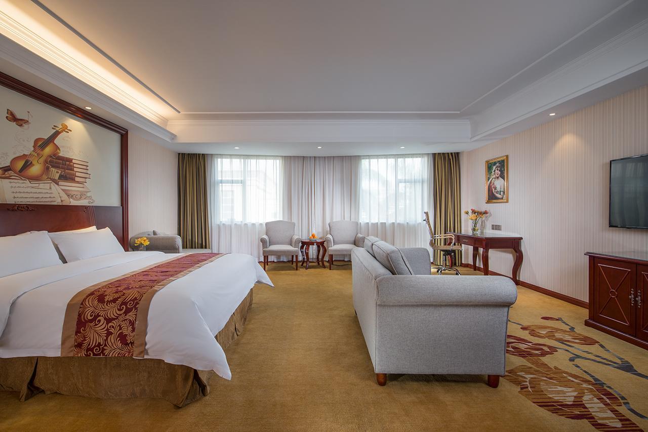 Vienna Hotel Zhongshan Guzhen Town Center Exterior photo